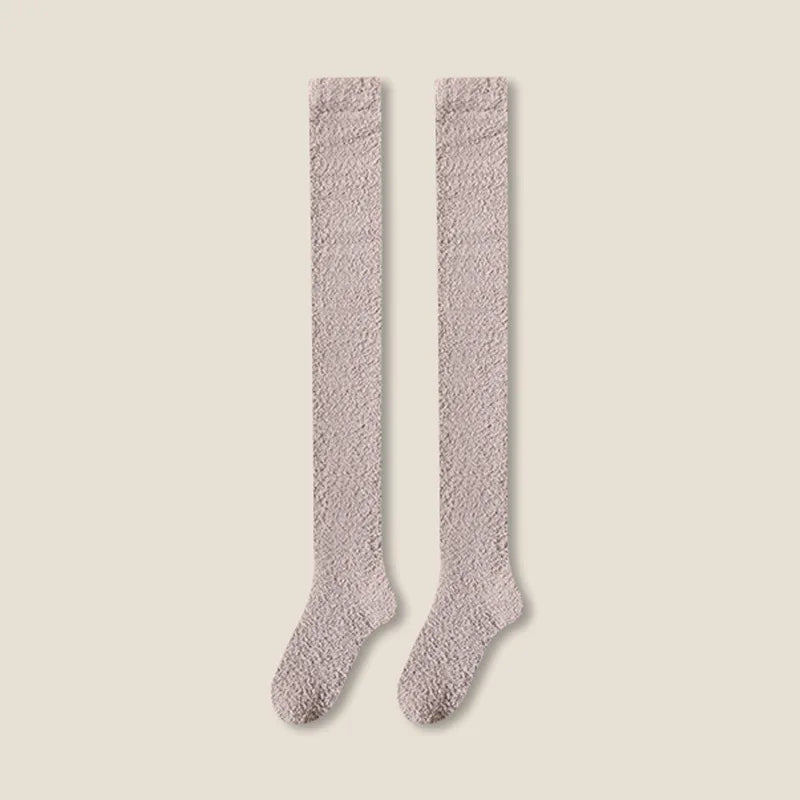 Nosso "Cloud-Hug" Over-the-Knee Plush Socks