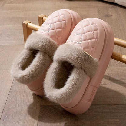 Nosso "Tundra-Edge" Waterproof Plush Slides