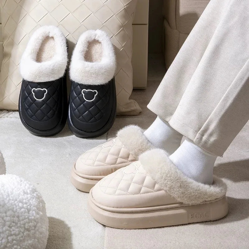 Nosso "Tundra-Edge" Waterproof Plush Slides