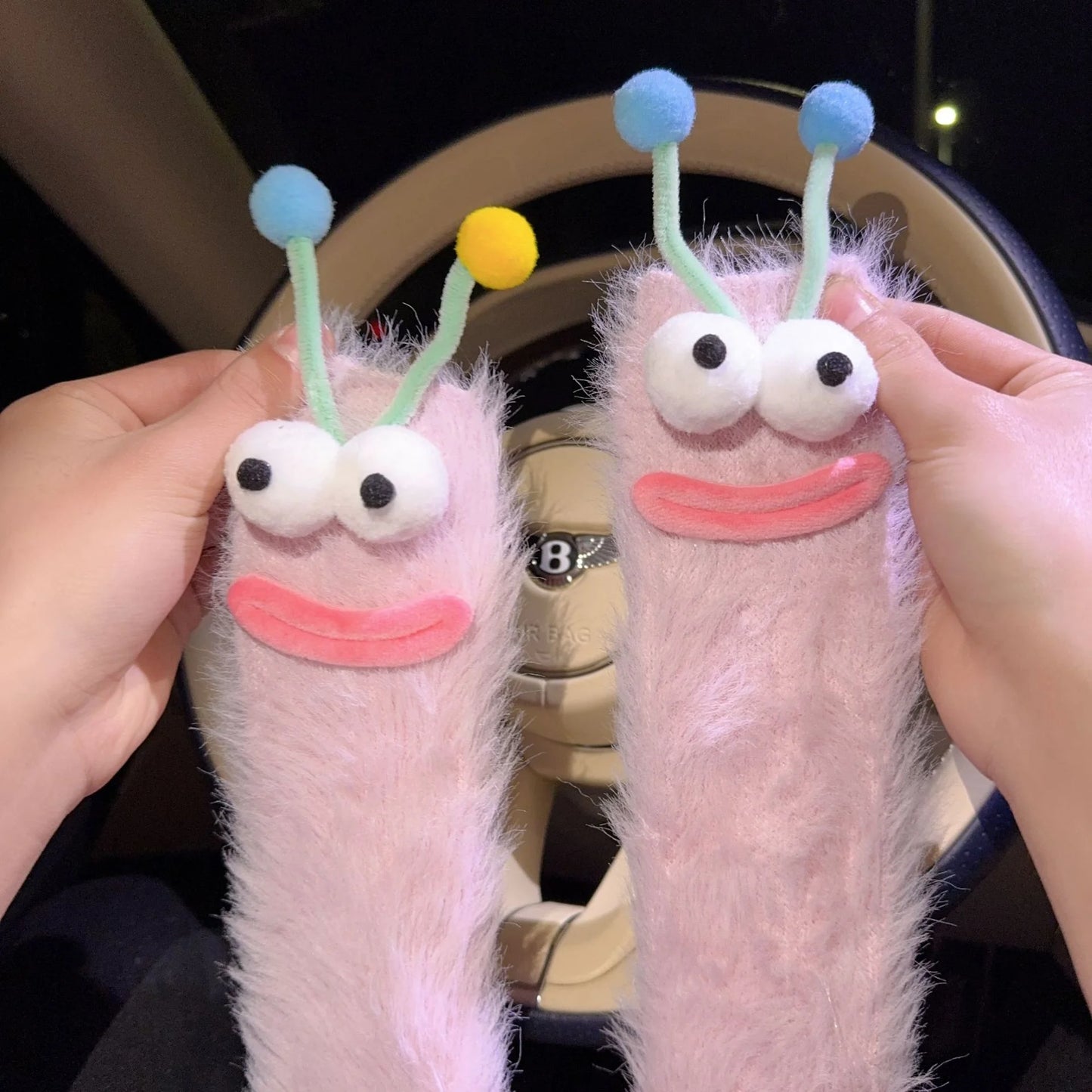 Nosso "Googly Eye" Fleece Socks