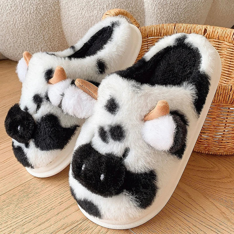 Nosso "Meadow-Moo" Plush Character Slippers